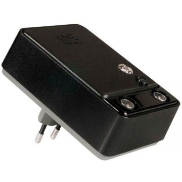Amplificator 20dB Filtru 3G Filtru LTE/4G FullHD UHD/4K 2x Iesiri DAB DAB+ FM 75Ω Negru Amplificator 20dB Filtru 3G Filtru LTE/4G FullHD UHD/4K 2x Iesiri DAB DAB+ FM 75Ω Negru