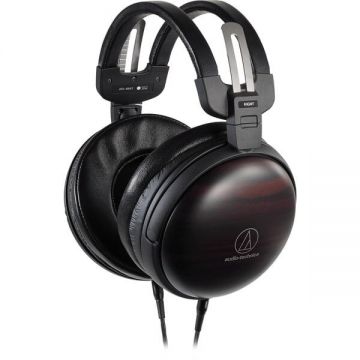 Casti Stereo Dynamic 45 kHz 48Ω 102 dB 2000mW Cablu 3m Negru Casti Stereo Dynamic 45 kHz 48Ω 102 dB 2000mW Cablu 3m Negru