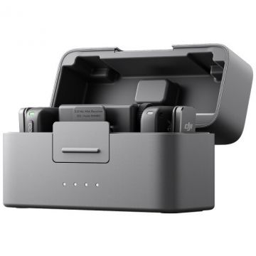 DJI Kit microfon DJI Mic Mini 2, Carcasa cu incarcare, Autonomie 11.5 ore, Adaptor si magneti inclusi, Gri