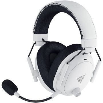 Razer Casti gaming wireless Razer Blackshark V3 Pro, microfon unidirectional, izolare fonica activa, sistem sunet 7.1, frecventa 20 - 28000, autonomie 70 ore, alb