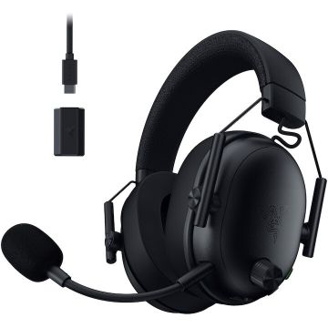Razer Casti wireless Razer Blackshark V3, microfon unidirectional, THX Spatial audio, izolare fonica activa, sistem sunet 7.1, frecventa 20 - 28000, autonomie 70 ore, negru