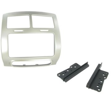 Connects2 CT23TY27 kit rama 2DIN TOYOTA Urban Cruiser